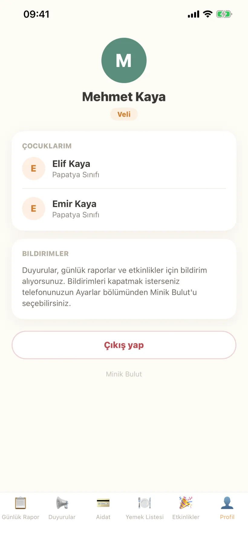 Minik Bulut uygulamasının profil ekranı: veli bilgileri ve çocuk listesi